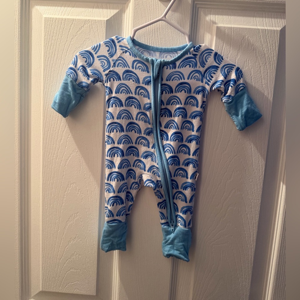 Little Sleepies  Blue Rainbow zippy